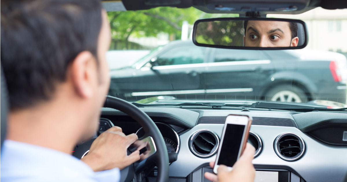 What are the Dangers of Distracted Driving?