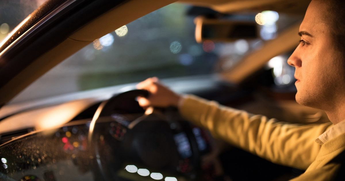 Driving to Celebrate the Holidays? Here Are Tips to Stay Safe